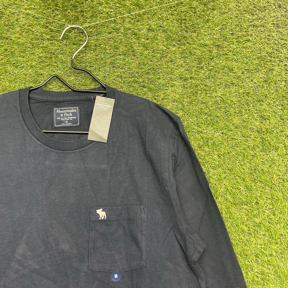 Abercrombie Fitch Shirt Mens Medium Navy Blue Long Sleeve Crew Neck Tee NWT